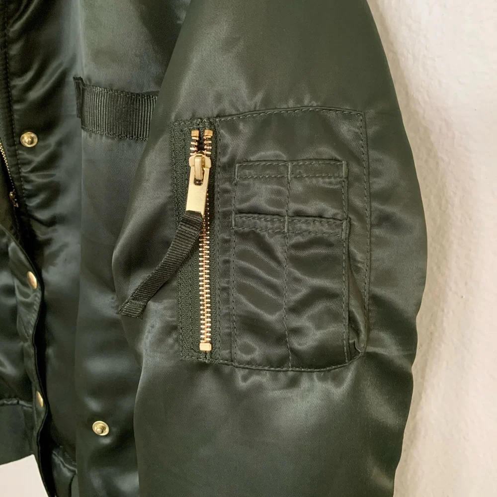 GAP Size SMALL Aviator Bomber Jacket Olive Green with faux fur - Picture 5 of 6